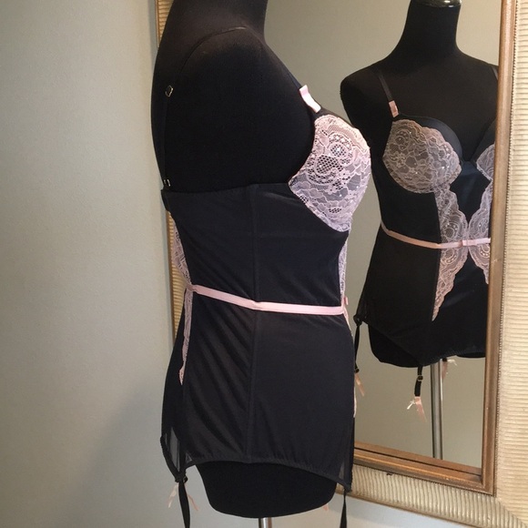 New* Adore Me Black‎ and Champagne Lace Corset Set - Picture 2 of 11